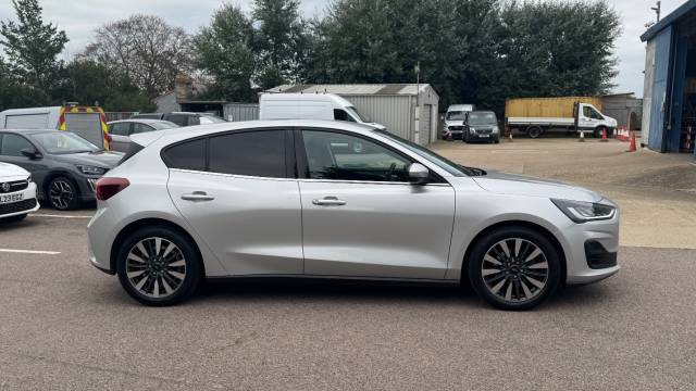 2024 Ford Focus 1.0 EcoBoost Hybrid mHEV Titanium X 5dr