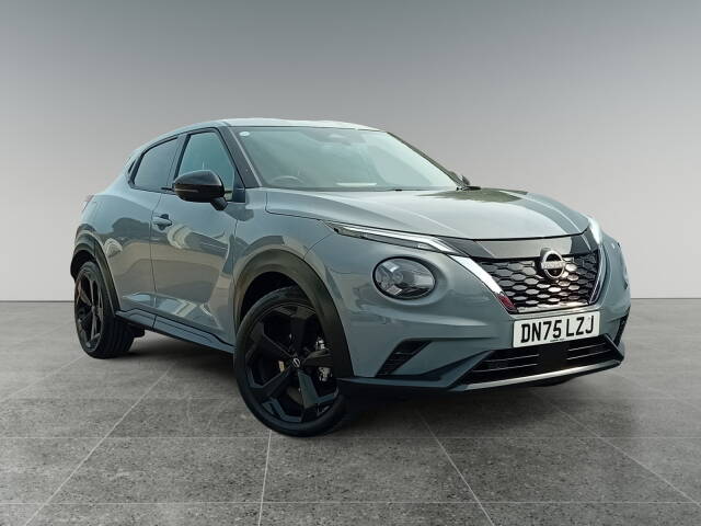 Nissan Juke 1.6 Hybrid Tekna 5dr Auto Hatchback Hybrid Grey