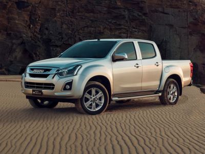 Is the air conditioning in your Isuzu D-Max giving off a funny smell? If it is, it’s time you speak to us about an Isuzu Air Wash system cleanse.