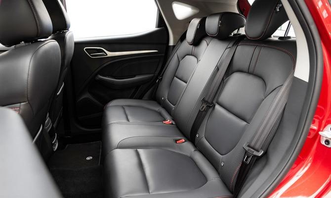 MG ZS - Interior